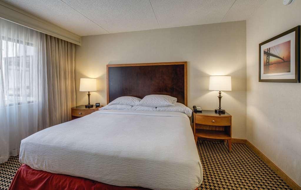 Embassy Suites By Hilton Detroit Metro Airport Romulus Chambre photo