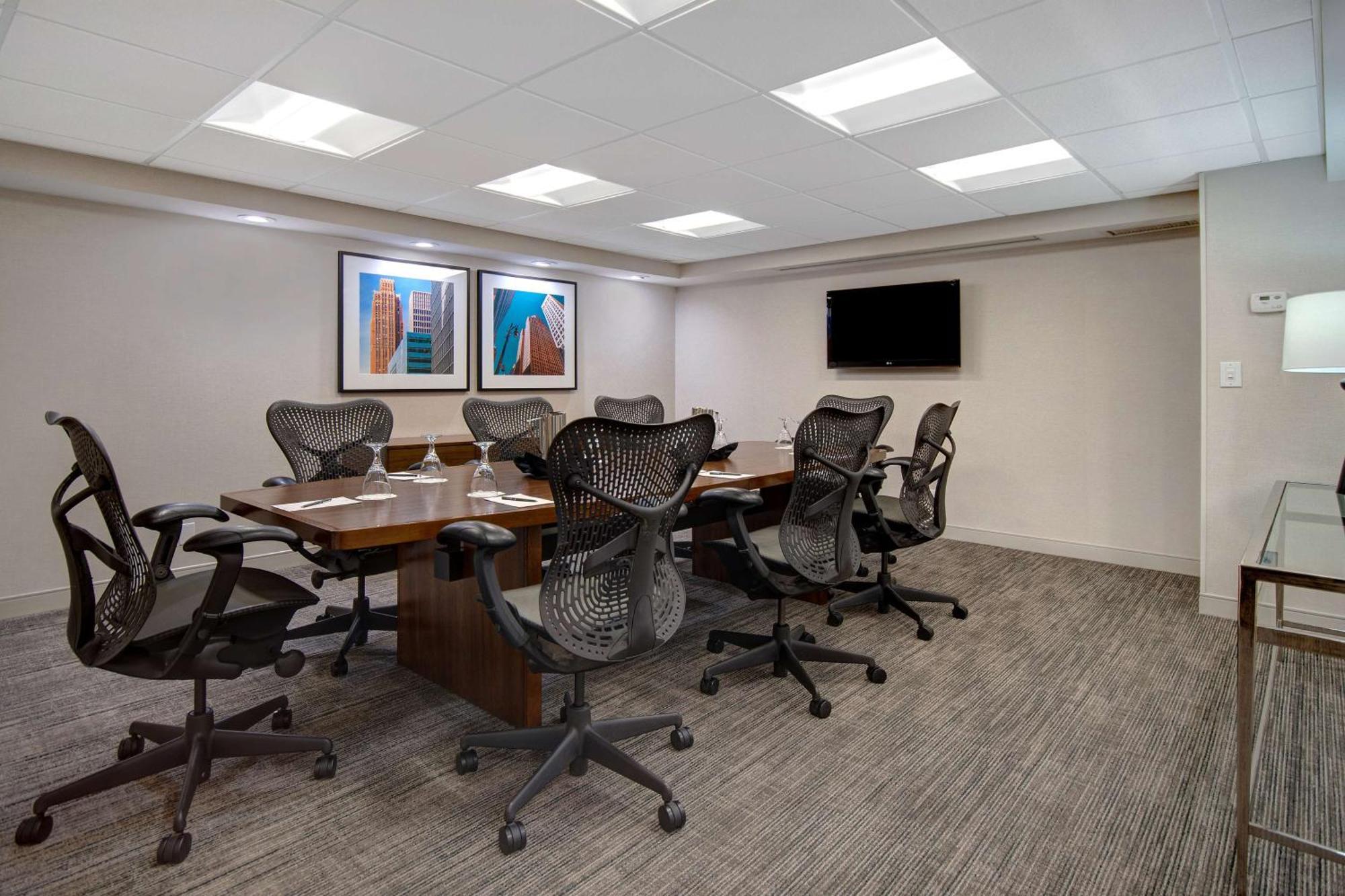 Embassy Suites By Hilton Detroit Metro Airport Romulus Extérieur photo