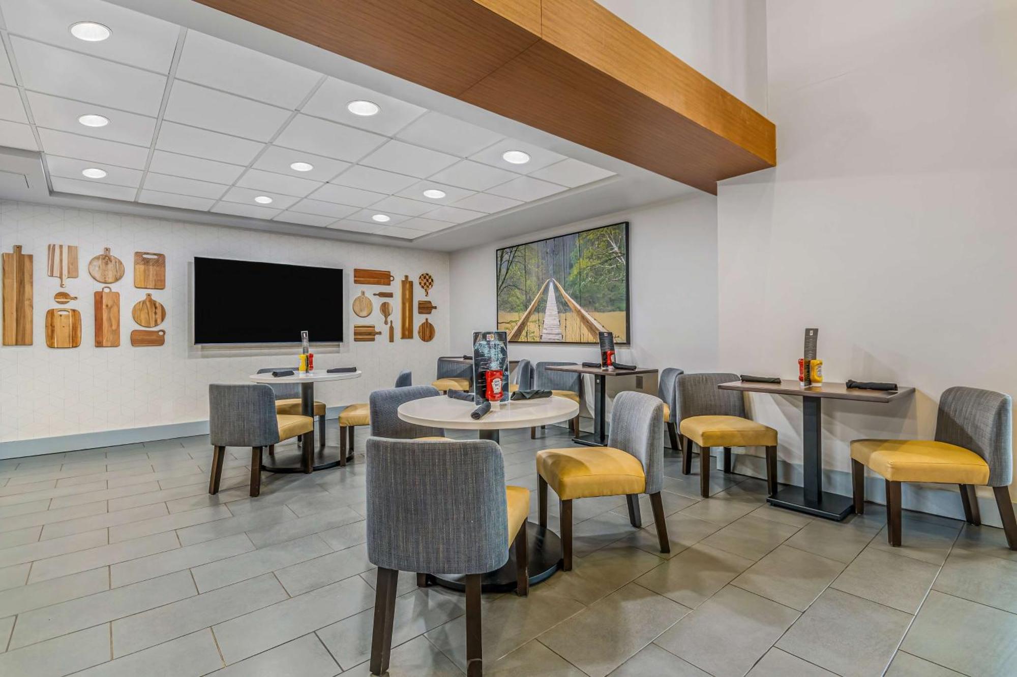 Embassy Suites By Hilton Detroit Metro Airport Romulus Extérieur photo