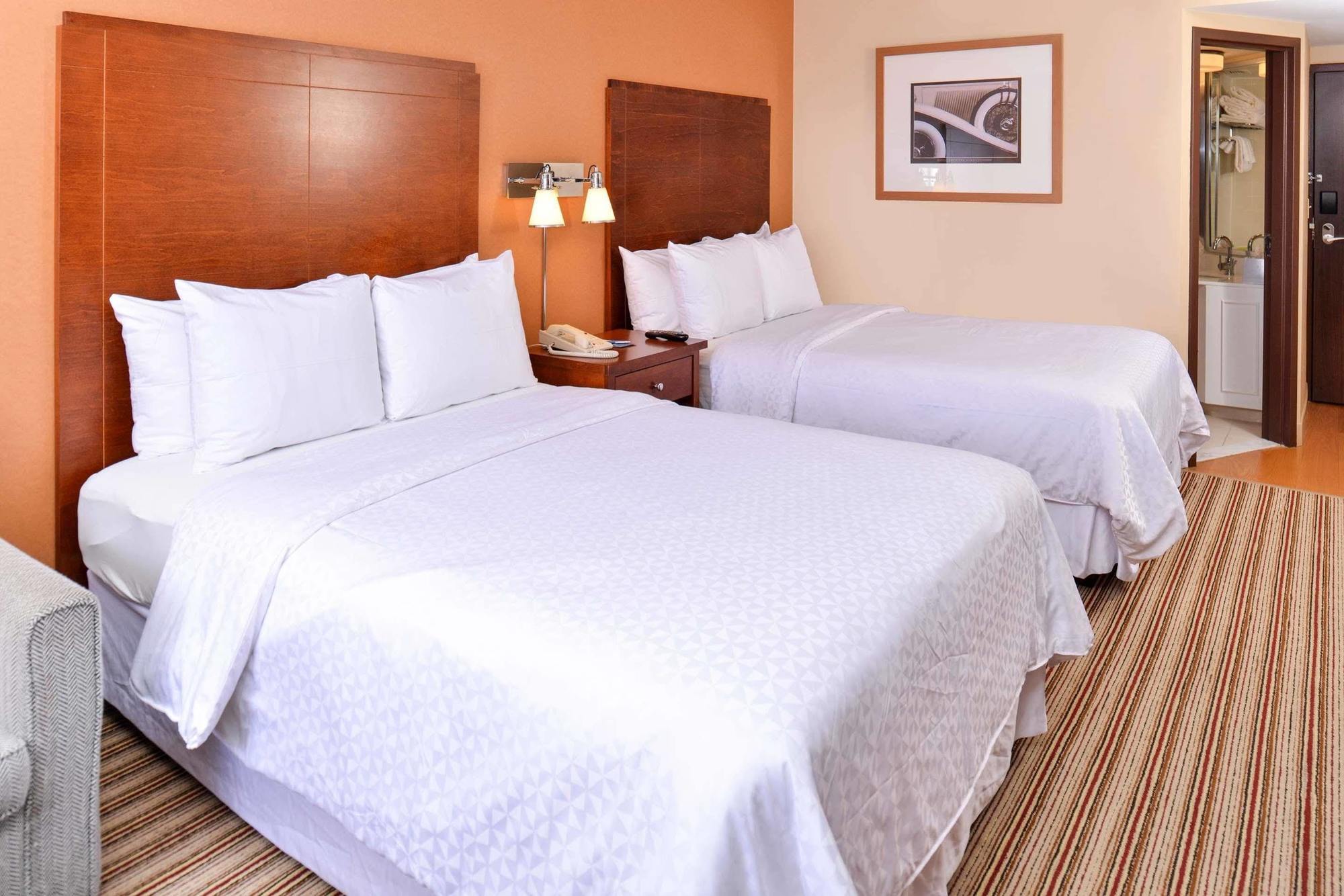 Embassy Suites By Hilton Detroit Metro Airport Romulus Extérieur photo